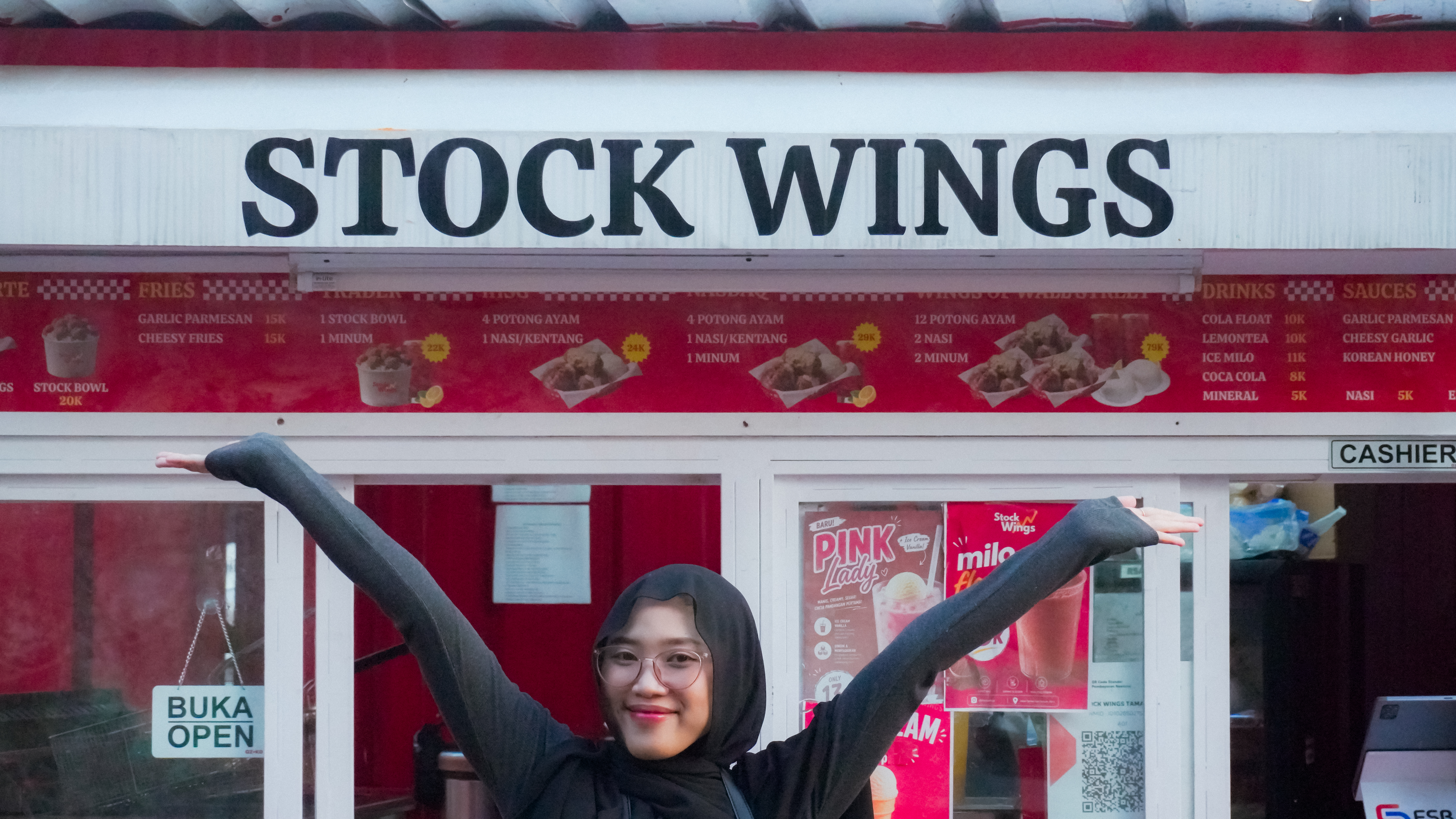 Gerai Stock Wings Fisik